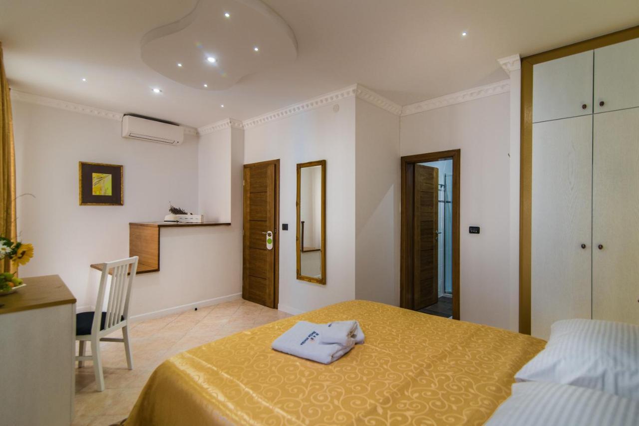 Bella Natka Bed And Breakfast Rovinj Eksteriør bilde